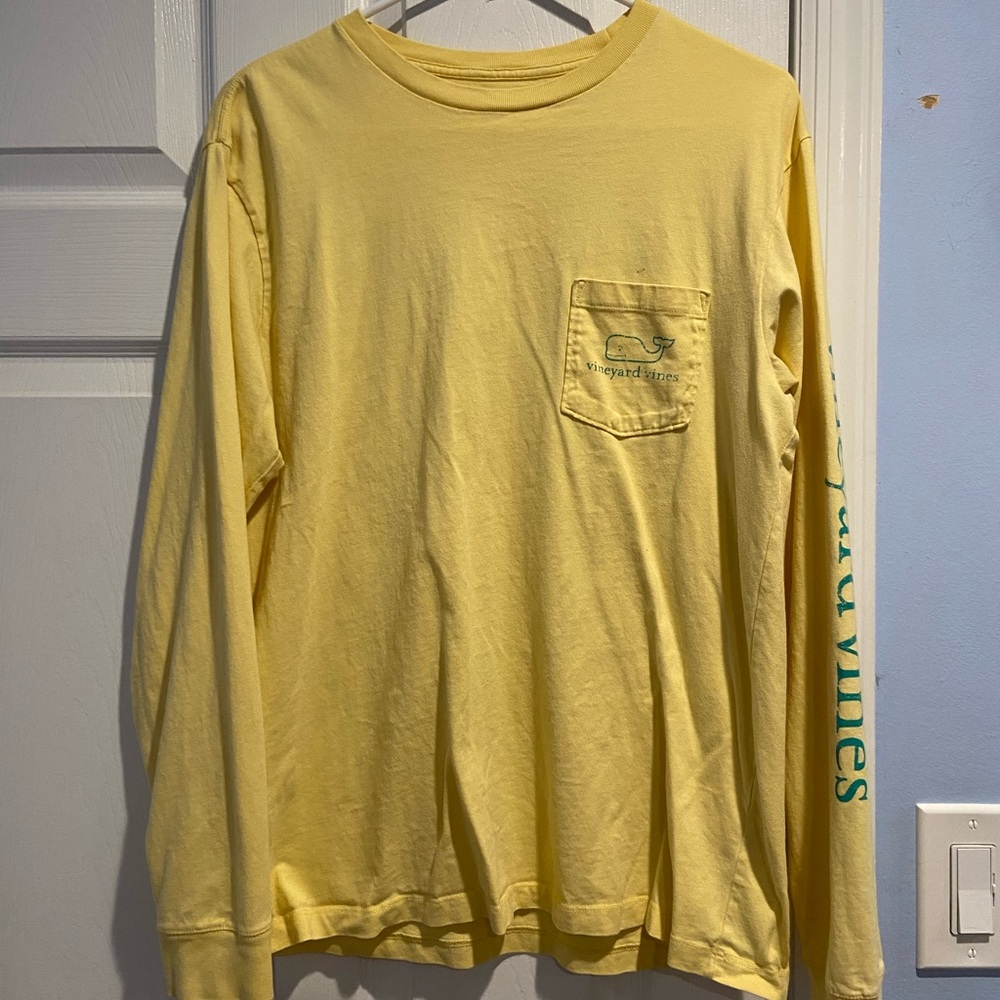 Vineyard Vines long sleeve logo tshirt
